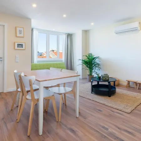 Fantastic Contemporary Flat W/ Balcony Apartment Porto